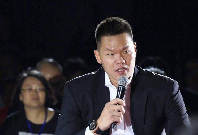 广东男篮引援补强内线 阿祖布伊克或顶替麦考尔