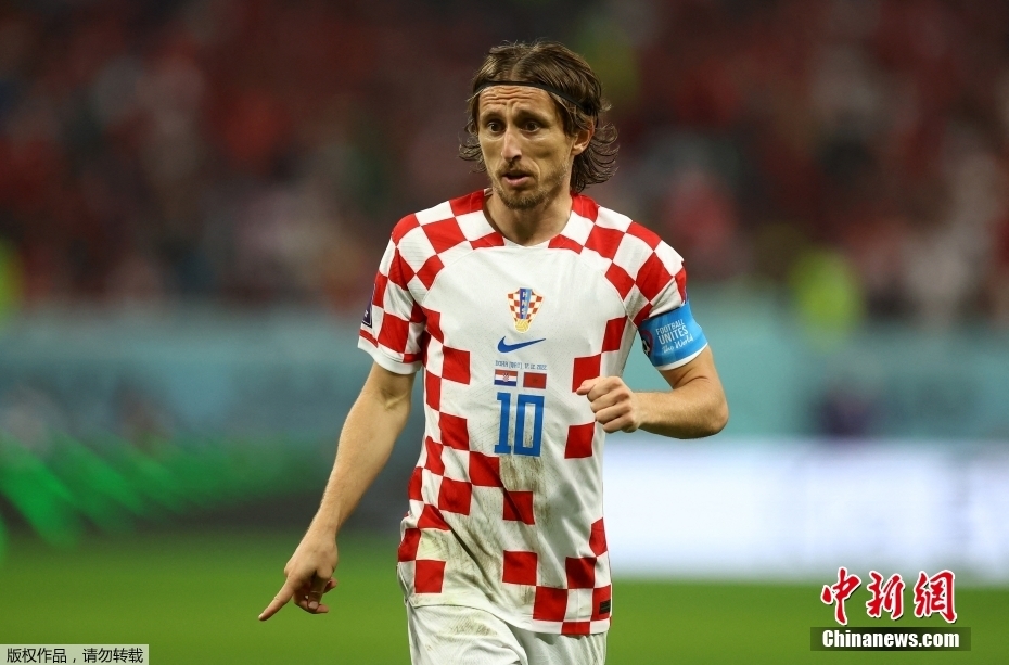 莫德里奇率克罗地亚登顶世界杯季军宝座