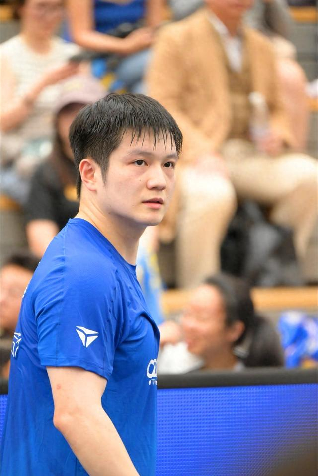 樊振东能否保持奥运巅峰状态引热议，郝帅直言