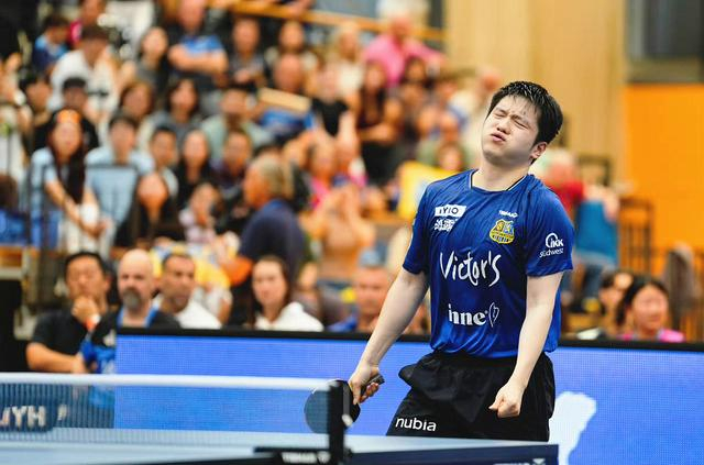 樊振东能否保持奥运巅峰状态引热议，郝帅直言