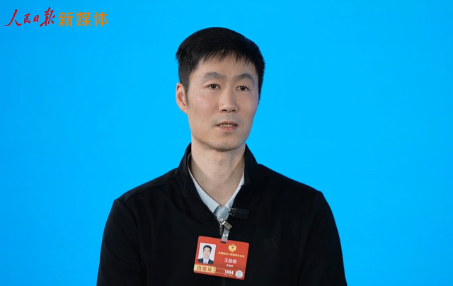 樊振东能否保持奥运巅峰状态引热议，郝帅直言