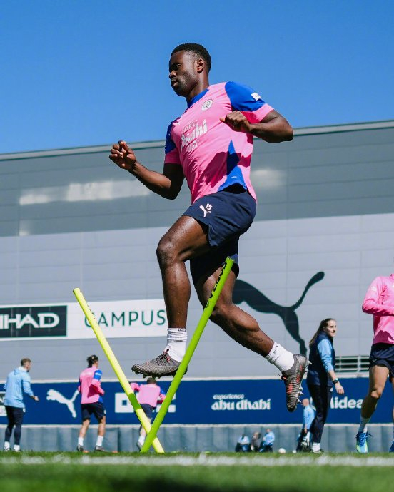 曼城足总杯半决赛备战引关注 战术细节曝光