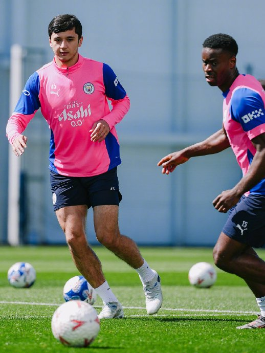 曼城足总杯半决赛备战引关注 战术细节曝光